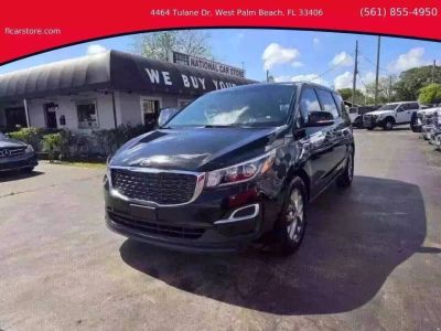 2021 Kia Sedona - Image 1