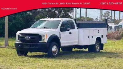 2017 Ford F450 Super Duty Super Cab & Chassis - Image 1
