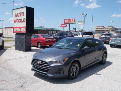 2019 Hyundai Veloster - Image 1