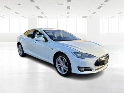 2014 Tesla Model S - Image 1