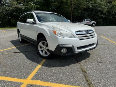 2014 SUBARU OUTBACK WAGON WHITE AUTOMATIC - Auto Solutions of Greensboro LLC, NC, 36.05701, -79.84368