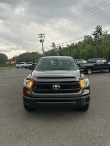 Buy Used 2017 TOYOTA TUNDRA DOUBLE CAB for sale - Mackey Automotive located in Round Lake 5TFUM5F12HX070329 -