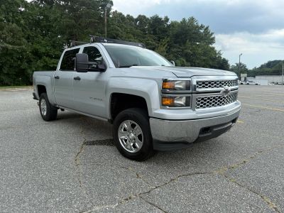 2014 CHEVROLET SILVERADO 1500 CREW CAB PICKUP SILVER AUTOMATIC - Auto Solutions of Greensboro LLC, NC, 36.05701, -79.84368