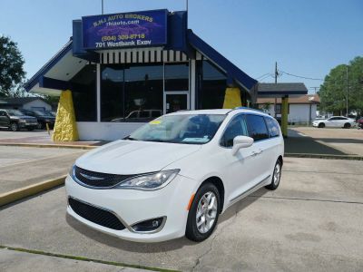 2018 CHRYSLER PACIFICA VAN V6, 3.6 LITER TOURING L MINIVAN 4D