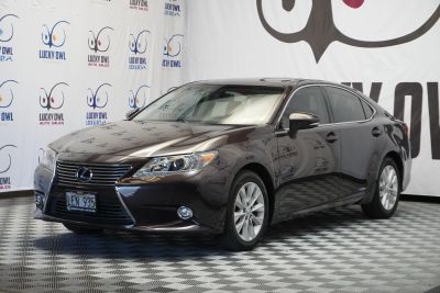 2014 LEXUS ES SEDAN 4-CYL, HYBRID, 2.5 LITER ES 300H SEDAN 4D
