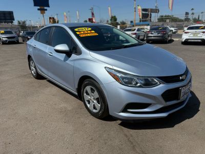 2017 Chevrolet Cruze - Image 1
