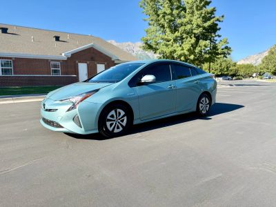 2017 TOYOTA PRIUS HATCHBACK 4-CYL, HYBRID, 1.8 LITER ONE HATCHBACK 4D