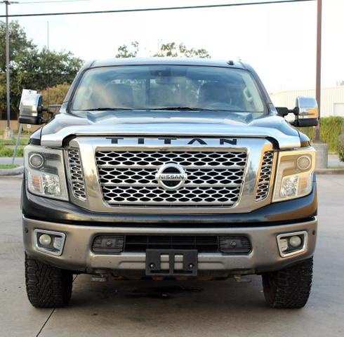 2016 Nissan Titan XD Platinum Reserve photo 2