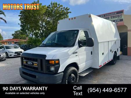 Image of 2012 FORD E350 SUPER DUTY CUTAWAY VAN CAB-CHASSIS 2D