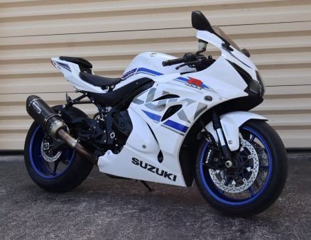 Image of 2018 SUZUKI GSX-R1000