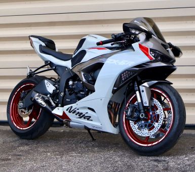 Image of 2024 KAWASAKI NINJA ZX-6R ABS