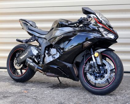 Image of 2023 KAWASAKI NINJA ZX-6R KRT EDITION