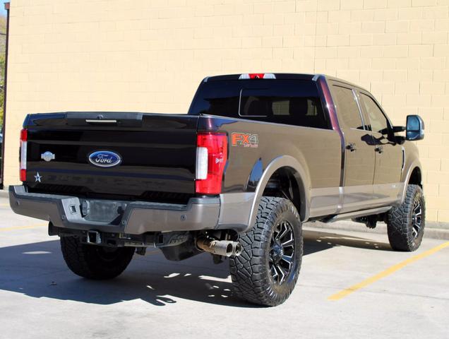 2018 Ford F-350 Super Duty King Ranch photo 8