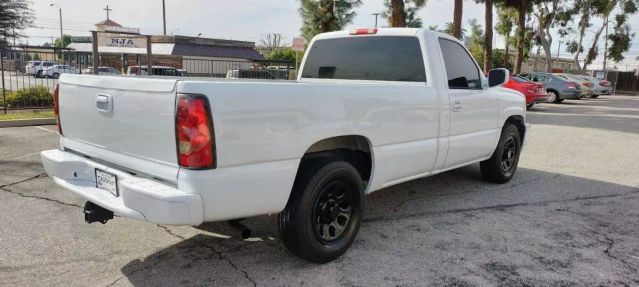 2006 CHEVROLET SILVERADO 1500 REGULAR CAB WORK TRUCK PICKUP 2D 8 FT