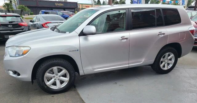 2009 TOYOTA HIGHLANDER HYBRID SPORT UTILITY 4D