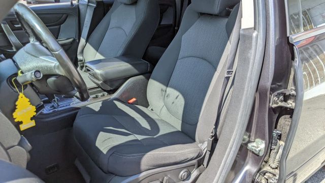 2015 CHEVROLET TRAVERSE LT SPORT UTILITY 4D