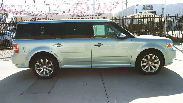 2009 FORD FLEX LIMITED SPORT UTILITY 4D