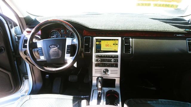 2009 FORD FLEX LIMITED SPORT UTILITY 4D