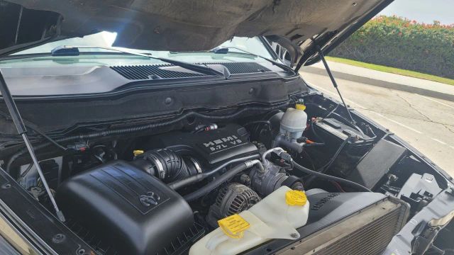 2006 DODGE RAM 1500 QUAD CAB LARAMIE PICKUP 4D 6 1/4 FT