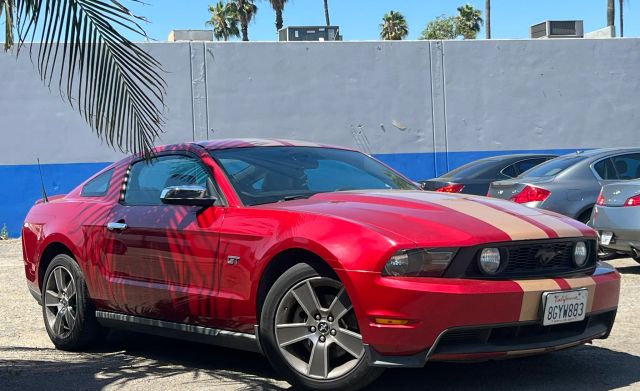 2010 FORD MUSTANG GT PREMIUM COUPE 2D