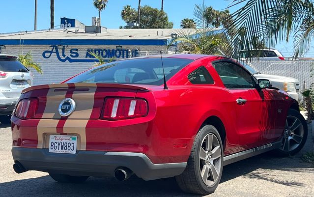 2010 FORD MUSTANG GT PREMIUM COUPE 2D