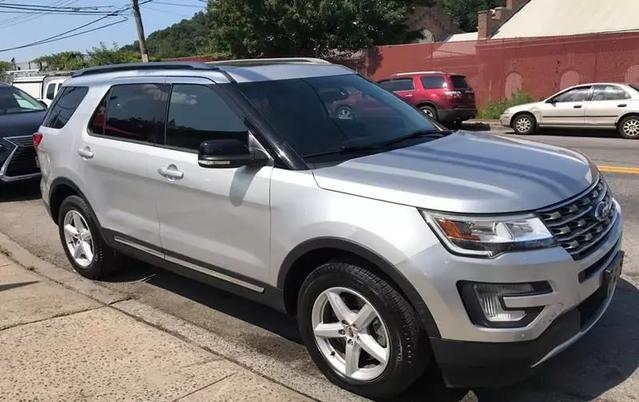 16 Ford Explorer Xlt Sport Utility 4d Westlake Financial