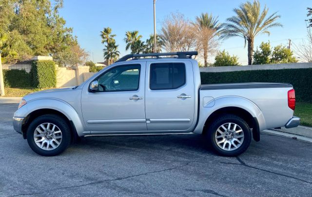 2010 NISSAN FRONTIER CREW CAB LE PICKUP 4D 5 FT