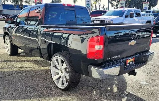 2008 CHEVROLET SILVERADO 1500 CREW CAB LT PICKUP 4D 5 3/4 FT