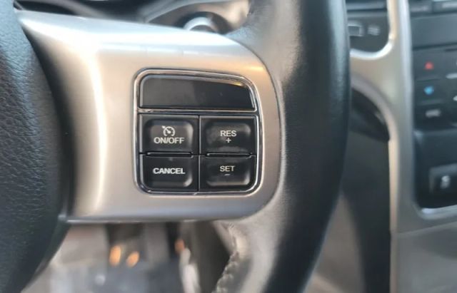 2012 JEEP GRAND CHEROKEE LAREDO SPORT UTILITY 4D