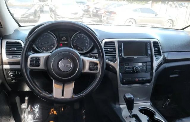 2012 JEEP GRAND CHEROKEE LAREDO SPORT UTILITY 4D