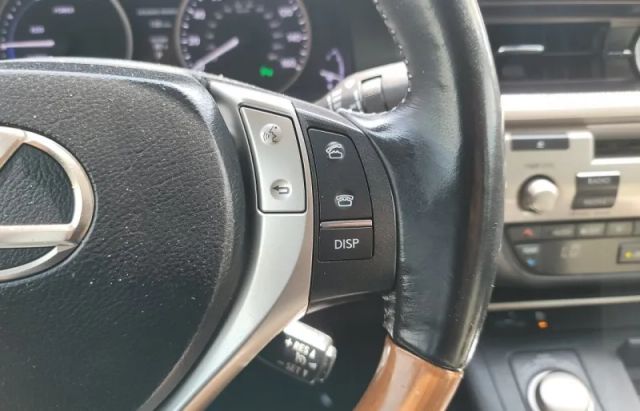 2015 LEXUS ES ES 300H SEDAN 4D
