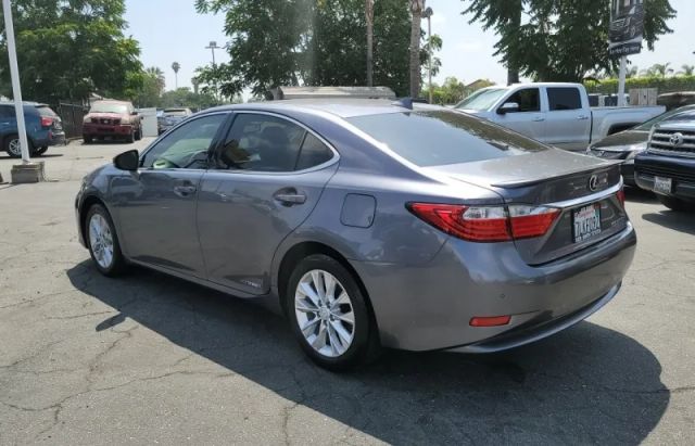 2015 LEXUS ES ES 300H SEDAN 4D
