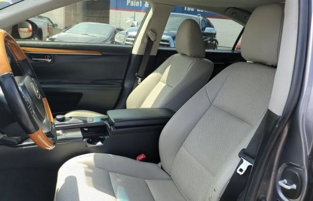 2015 LEXUS ES ES 300H SEDAN 4D