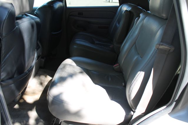 2005 CHEVROLET TAHOE LT SPORT UTILITY 4D