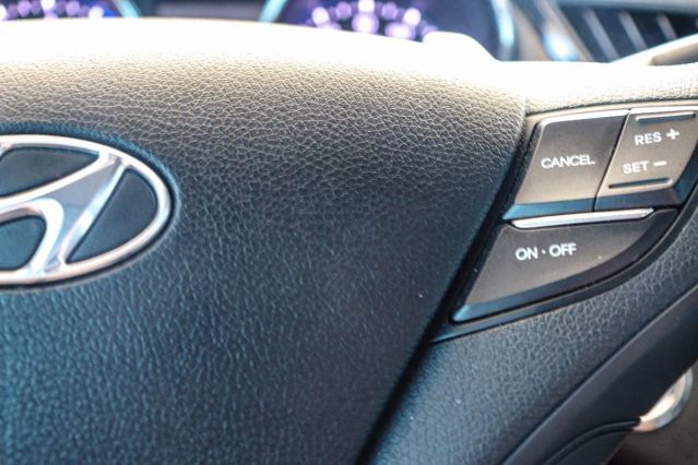 2014 HYUNDAI SONATA SE SEDAN 4D