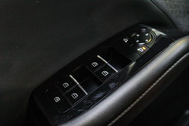 2019 MAZDA MAZDA3 PREMIUM HATCHBACK 4D