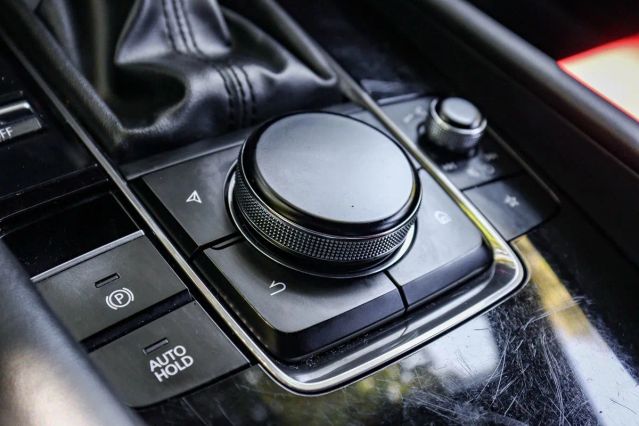 2019 MAZDA MAZDA3 PREMIUM HATCHBACK 4D