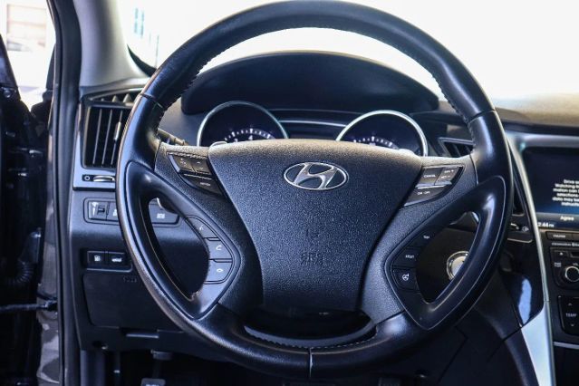2014 HYUNDAI SONATA SE SEDAN 4D