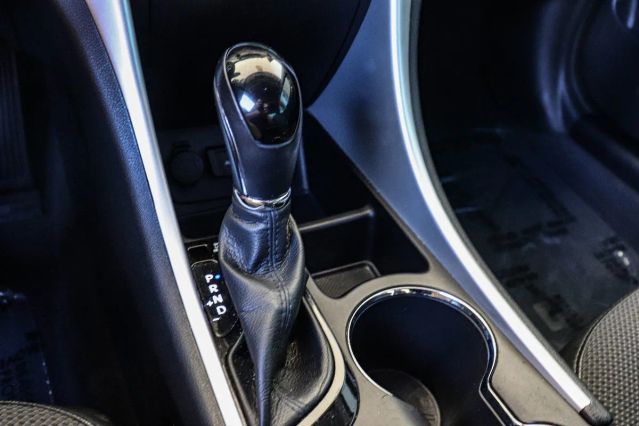 2014 HYUNDAI SONATA SE SEDAN 4D