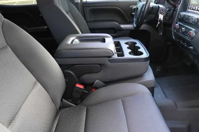 2018 CHEVROLET SILVERADO 1500 CREW CAB LT PICKUP 4D 5 3/4 FT