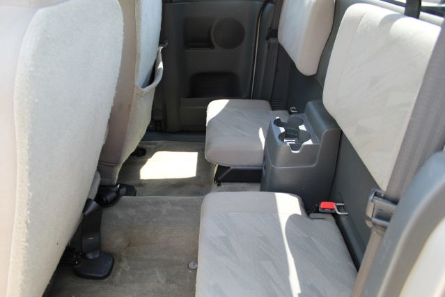 2004 CHEVROLET COLORADO EXTENDED CAB PICKUP 4D 6 FT