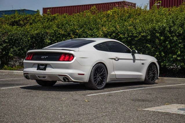 2017 FORD MUSTANG GT COUPE 2D