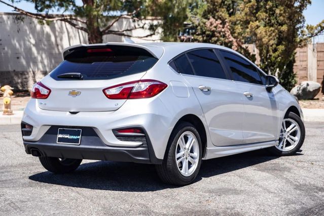 2018 CHEVROLET CRUZE LT HATCHBACK 4D