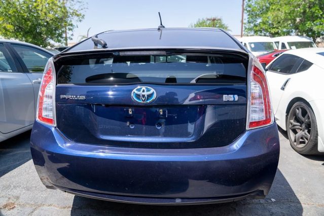 2015 TOYOTA PRIUS FOUR HATCHBACK 4D
