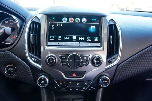 2018 CHEVROLET CRUZE LT HATCHBACK 4D
