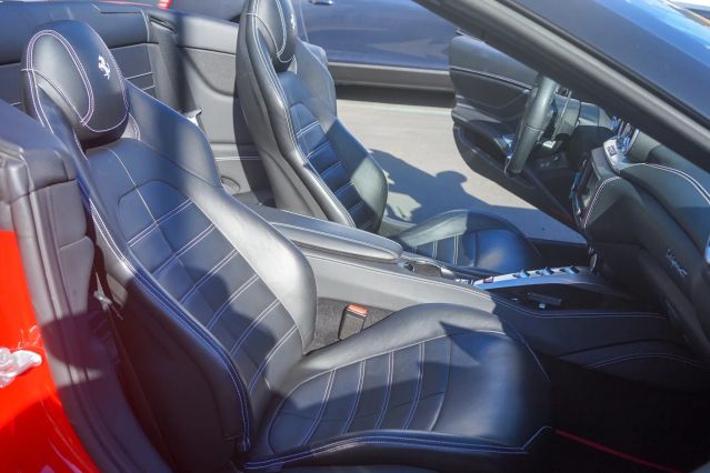 2016 FERRARI CALIFORNIA T CONVERTIBLE 2D