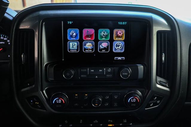 2015 CHEVROLET SILVERADO 1500 CREW CAB LTZ PICKUP 4D 5 3/4 FT