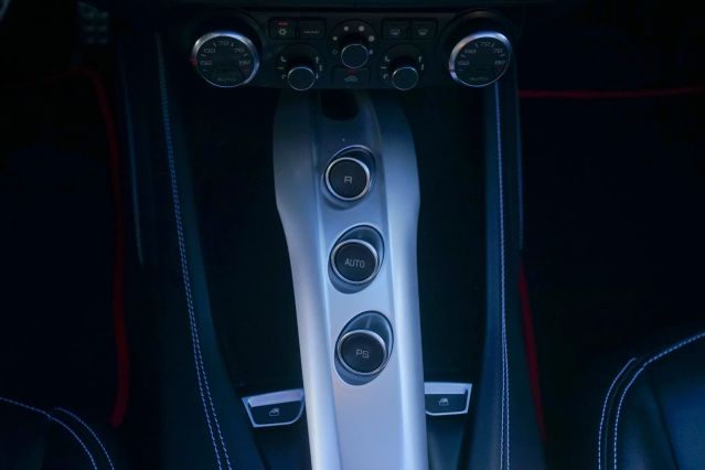2016 FERRARI CALIFORNIA T CONVERTIBLE 2D