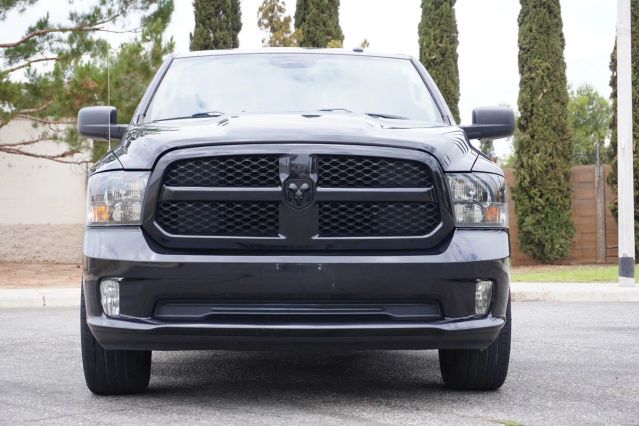2017 RAM 1500 REGULAR CAB EXPRESS PICKUP 2D 6 1/3 FT