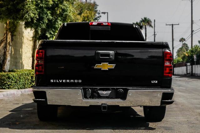 2015 CHEVROLET SILVERADO 1500 CREW CAB LTZ PICKUP 4D 5 3/4 FT
